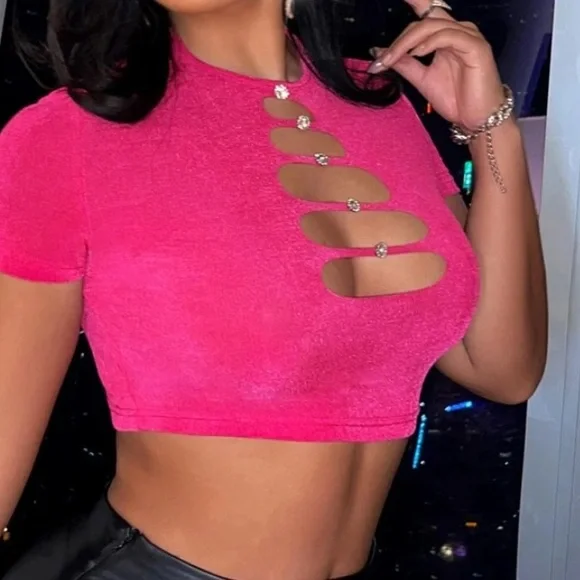 Rhinestone Ladder Cut Out Crop Tee - Picture 3 of 6